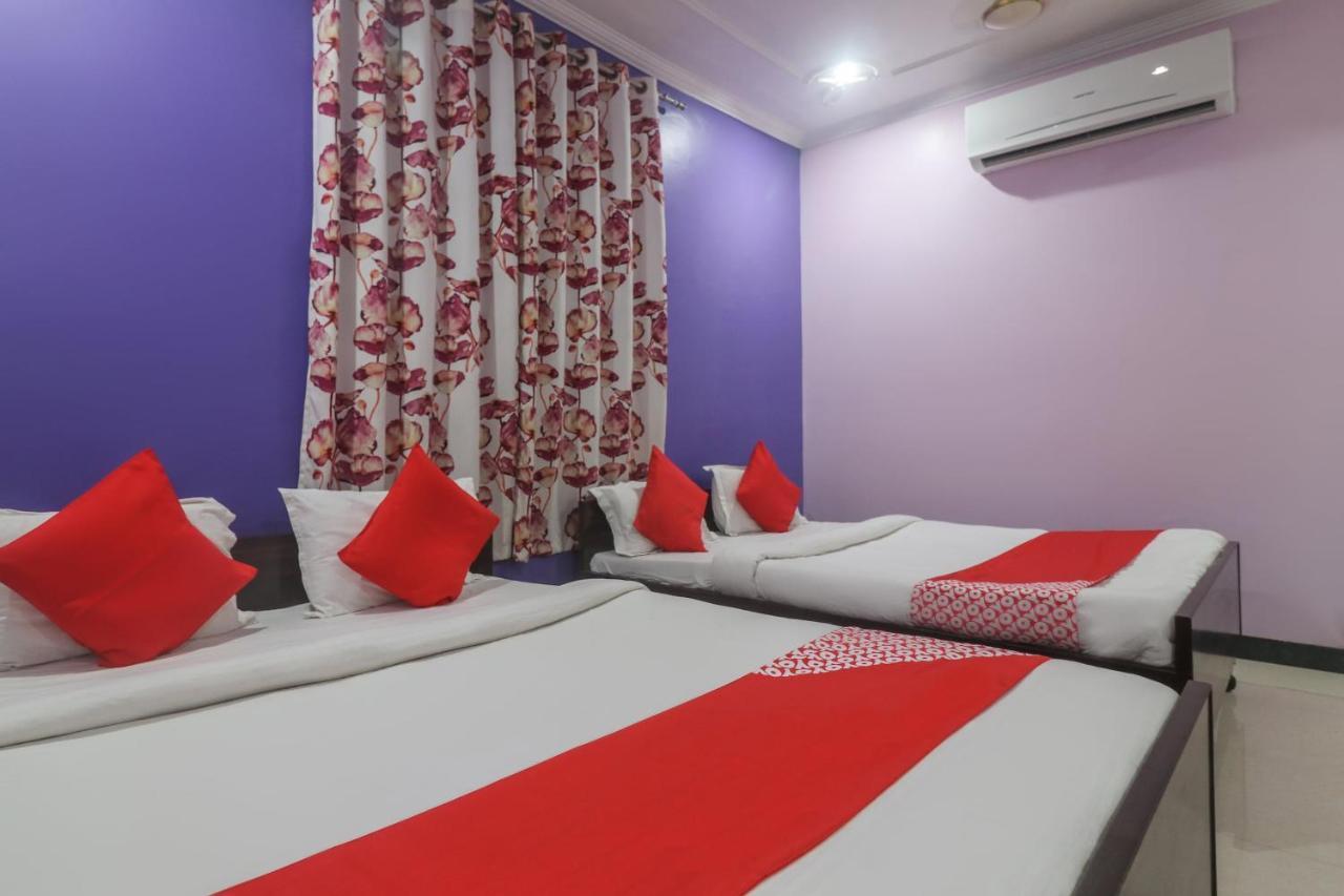 Oyo 60651 Hotel Arya Varanasi Dış mekan fotoğraf
